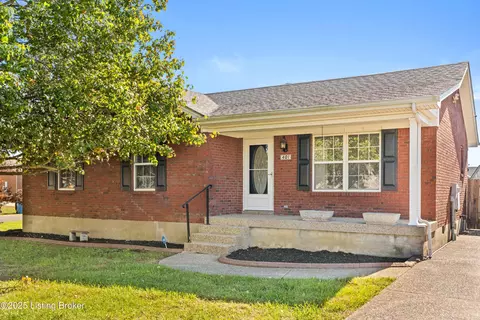 401 Drake Dr, Shepherdsville, KY 40165