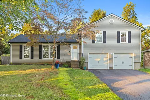 4308 Accomack Dr, Louisville, KY 40241