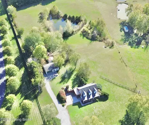 3195 Mobley Mill Rd, Coxs Creek, KY 40013