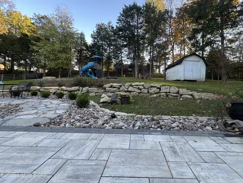 Exterior - 442 Oakwood Cir, Pendleton, KY 40055 photo 13 of 19