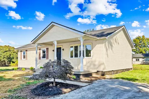 180 Lovers Leap Ln, Shepherdsville, KY 40165