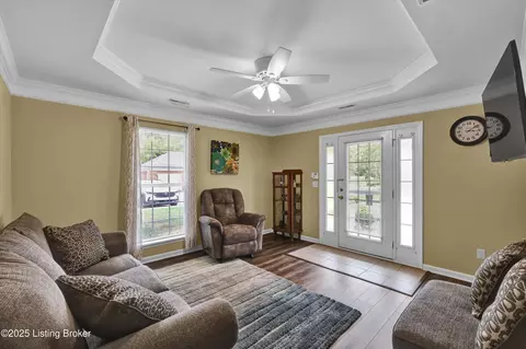 7248 Briscoe Vista Way, Louisville, KY 40228
