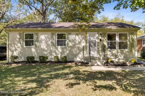 3113 Cabinwood Dr, Louisville, KY 40220