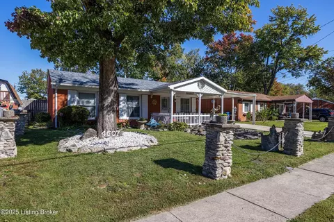 4607 Plane Tree Dr, Louisville, KY 40219