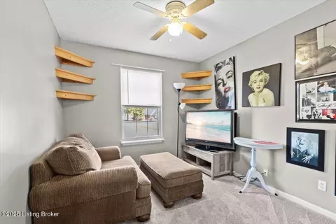 290 E Aulbern Dr, Mount Washington, KY 40047 photo 17