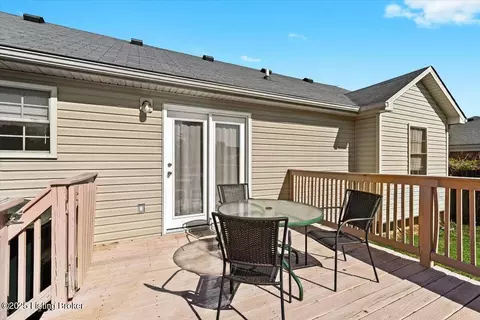 290 E Aulbern Dr, Mount Washington, KY 40047 photo 23