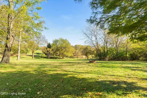 Exterior - 63 Fox Run Rd, Pendleton, KY 40055 photo 7 of 15