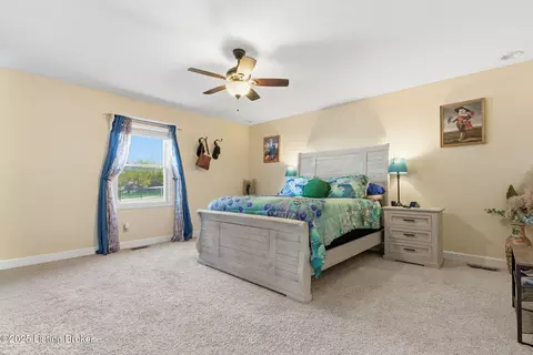 Bedroom - 285 Peachtree St, Upton, KY 42784 photo 2 of 3