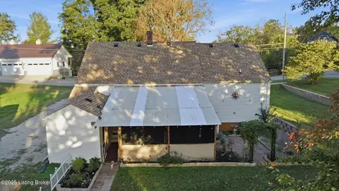 Exterior - 285 Peachtree St, Upton, KY 42784 photo 6 of 22