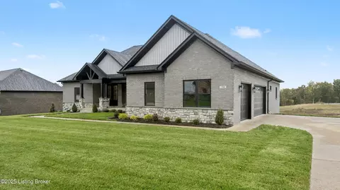 294 Dalton Dr, Fisherville, KY 40023