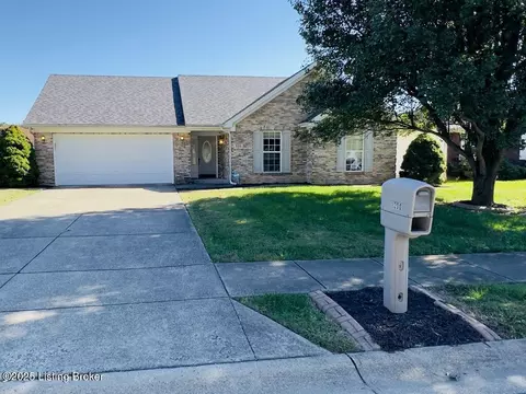 200 Shady Glen Cir, Shepherdsville, KY 40165