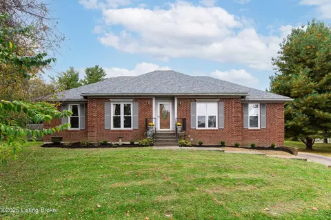 12806 Churchill Pkwy, Goshen, KY 40026