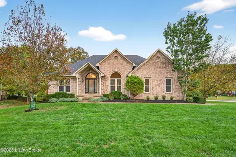 16715 Polo Fields Ln, Louisville, KY 40245