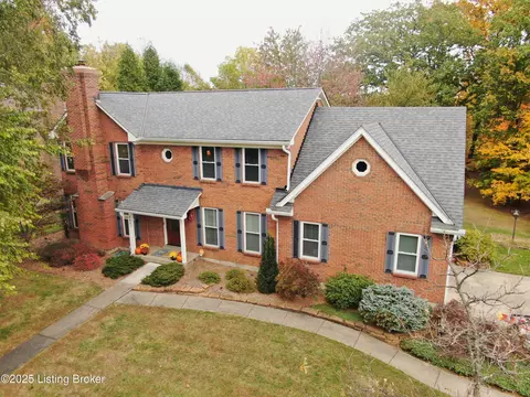 8651 Valley Circle Dr, Florence, KY 41042