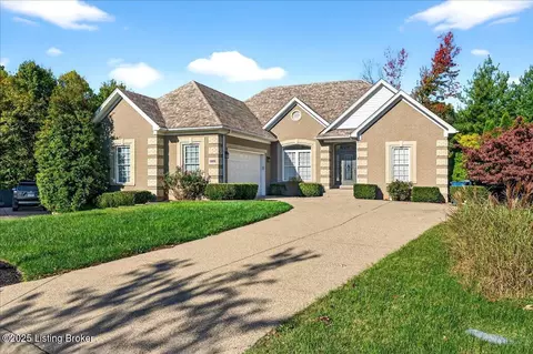 13615 Forest Bend Cir, Louisville, KY 40245