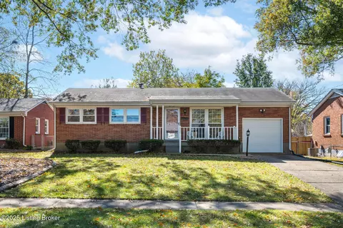 2909 Wallingford Ct, Louisville, KY 40218