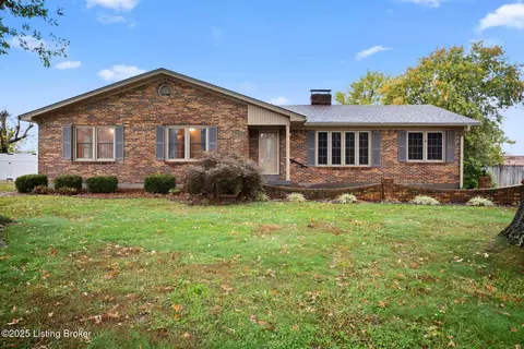 4908 Ruby Way, Shepherdsville, KY 40165 photo 2