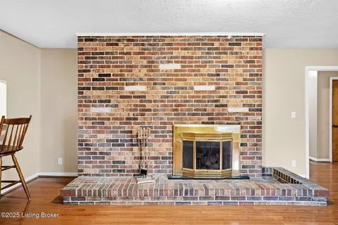 4908 Ruby Way, Shepherdsville, KY 40165 photo 34