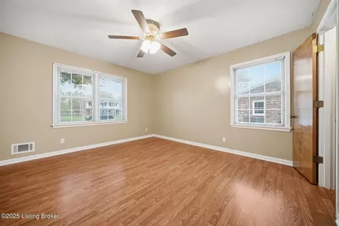 4908 Ruby Way, Shepherdsville, KY 40165 photo 49