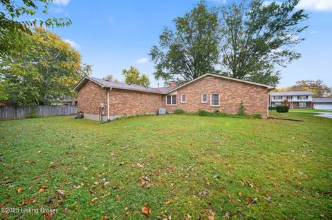4908 Ruby Way, Shepherdsville, KY 40165 photo 15