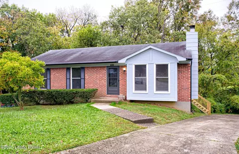 10925 Chenwood Ct, Jeffersontown, KY 40299