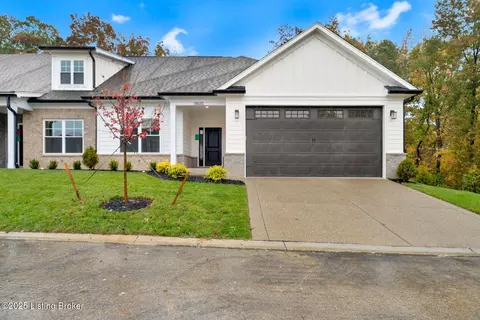 14645 Reserve Park Pl #4, Louisville, KY 40245