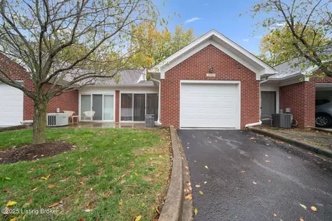 7826 Turtle Run Ct, Prospect, KY 40059