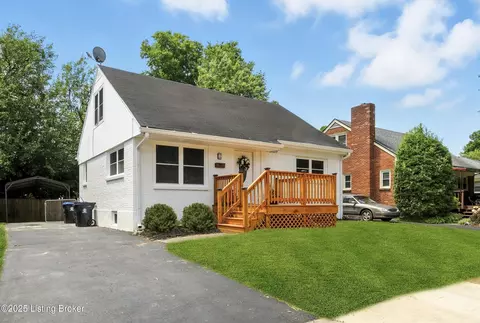 3026 Nadina Dr, Louisville, KY 40220