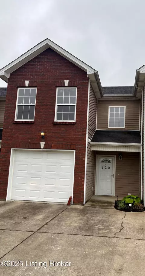 120 Darby Woods Ct, Radcliff, KY 40160