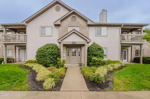 1300 Bee Ln #103, Louisville, KY 40243