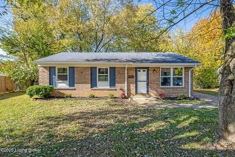 9404 Tallridge Ct, Louisville, KY 40229