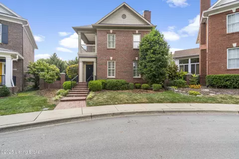 8405 Broecker Blvd, Louisville, KY 40241
