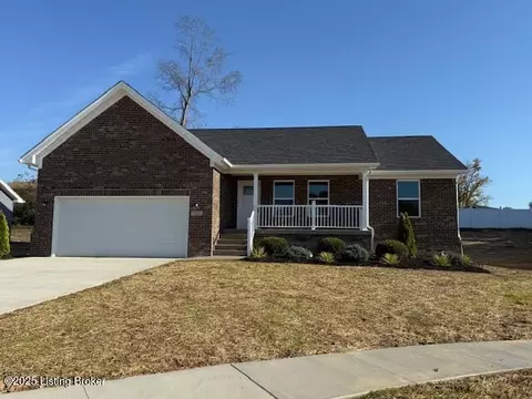 5419 Mount Holyoke Dr, Louisville, KY 40216