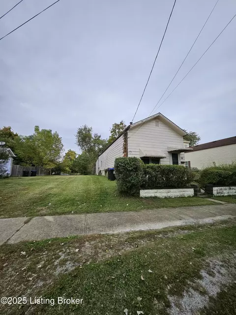 1707 Baird St, Louisville, KY 40203