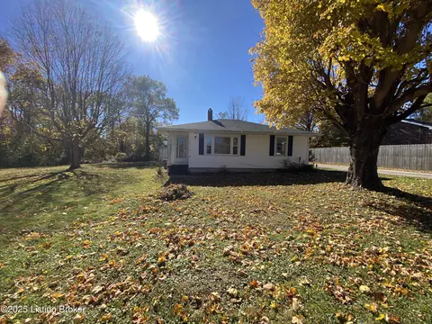 219 Mcfarland Ave, Mount Washington, KY 40047