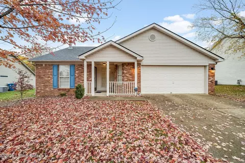 10915 Nagel Ct, Louisville, KY 40241