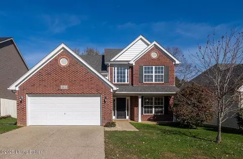 8815 Eli Dr, Louisville, KY 40291