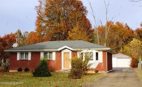 6619 Scenic Trl, Louisville, KY 40272