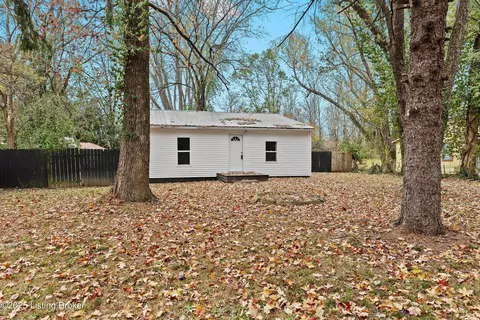 7705 Fraziertown Rd, Pewee Valley, KY 40056