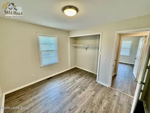 105 Rizer Ave, Springfield, KY 40069 photo 14