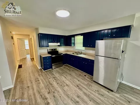 105 Rizer Ave, Springfield, KY 40069 photo 5