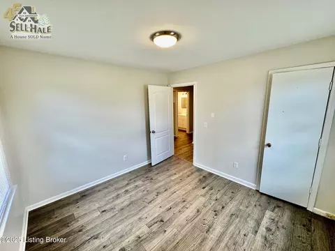 105 Rizer Ave, Springfield, KY 40069 photo 12