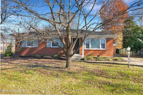 8307 Pandorea Dr, Louisville, KY 40258