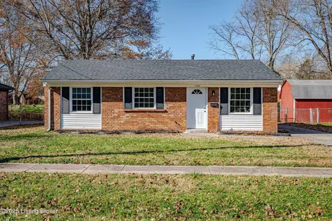 11806 Mondamon Dr, Louisville, KY 40272