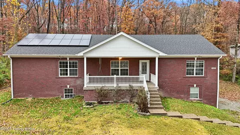 9101 Mitchell Ln, Louisville, KY 40272