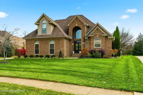 10714 Worthington Ln, Prospect, KY 40059