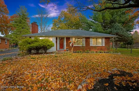 1646 Almara Cir, Louisville, KY 40205