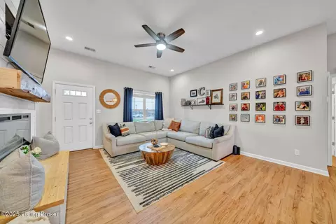 Other - 200 Stringer Ln, Mount Washington, KY 40047 photo 4 of 14