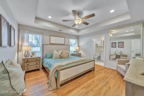 Bedroom - 200 Stringer Ln, Mount Washington, KY 40047 photo 1 of 10