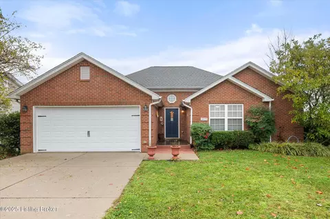 2073 Osprey Cv, Shelbyville, KY 40065